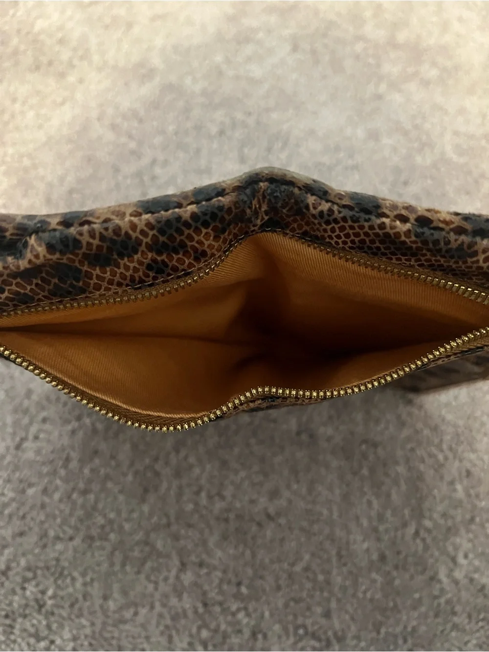 HOBO Leopard Print Clutch Wallet with Gold Trim - Picture 4 of 4